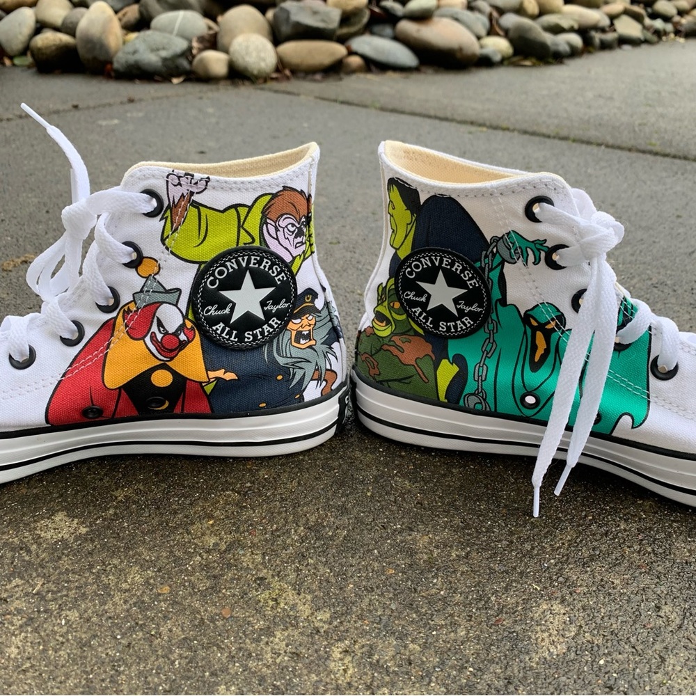 SOLD Converse x Scooby-Doo High Top Chuck Taylor Shoes // Collectible Character - Picture 9 of 9